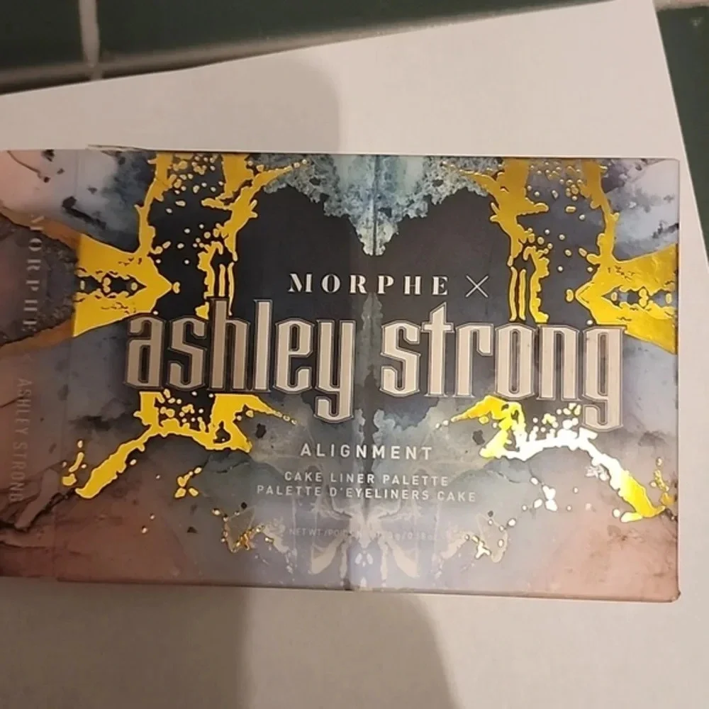 Morphe‎ Ashley Strong Cake Liner Palette
